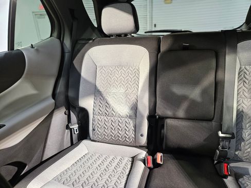 Used 2024 Chevrolet Equinox LT image 12