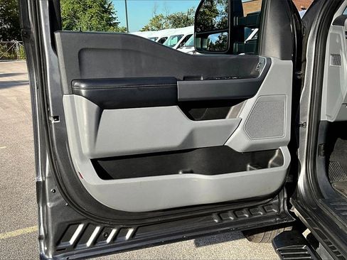 Certified 2024 Ford F250 XLT image 21