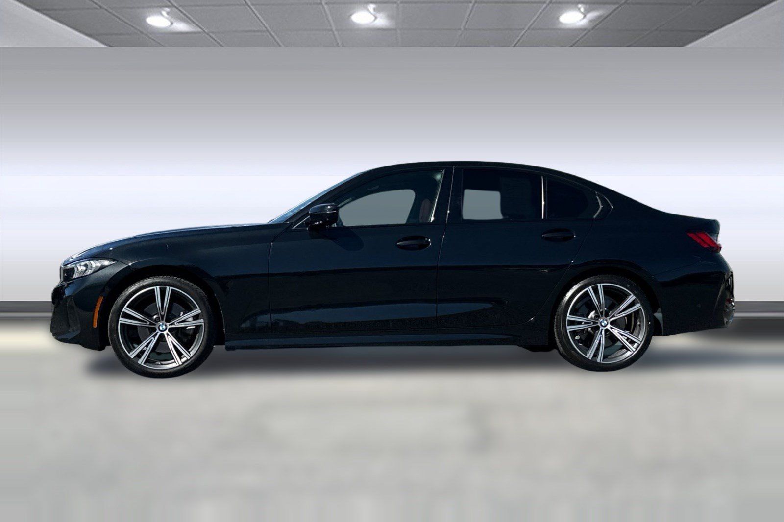 Certified 2023 BMW 330i Sedan w/ Premium Package RWD image 2
