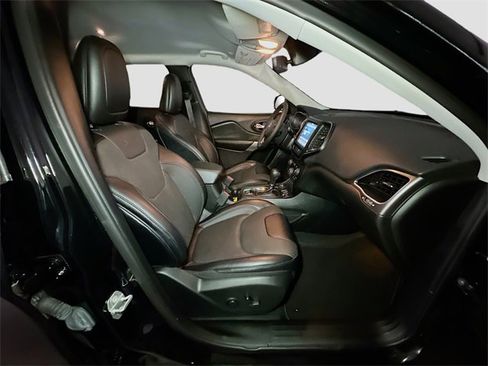 Used 2022 Jeep Cherokee Latitude Lux image 22