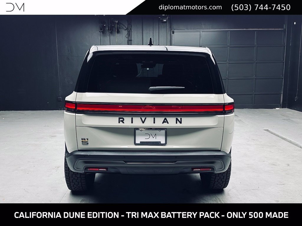 Used 2025 Rivian R1S Adventure Tri AWD/4WD image 5