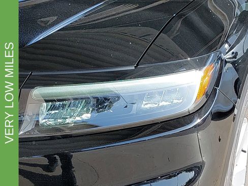 Used 2025 Honda Prologue EX image 30