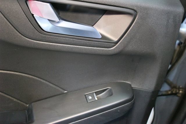 Used 2025 Ford Escape ST-Line AWD/4WD image 14