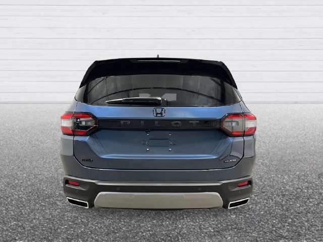 New 2026 Honda Pilot Touring image 4