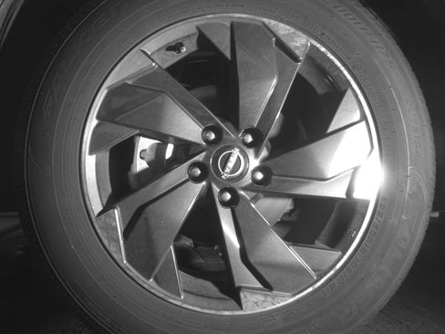 Used 2025 Nissan Rogue SV image 12