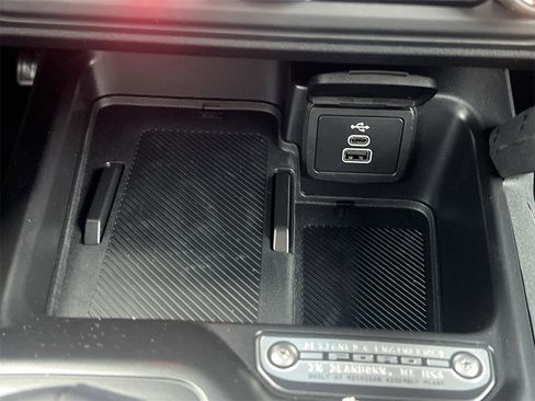 New 2026 Ford Bronco Outer Banks w/ Sasquatch Package image 7