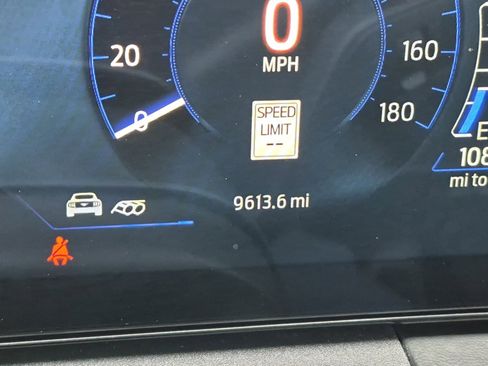 Used 2024 Ford Mustang Dark Horse image 2