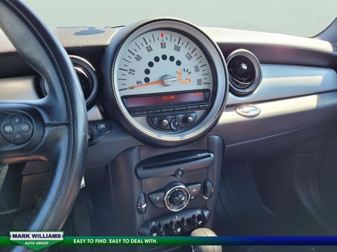 Used 2011 MINI Cooper Hardtop FWD image 18