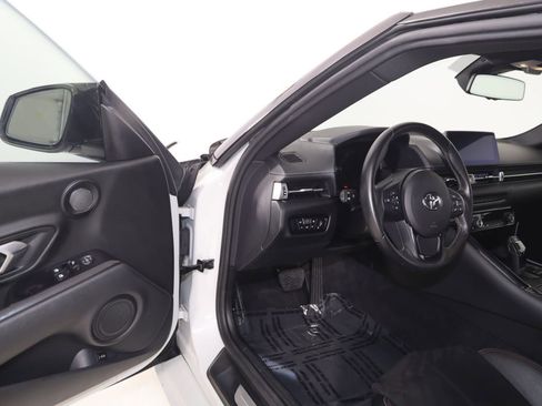 Used 2020 Toyota Supra RWD image 54