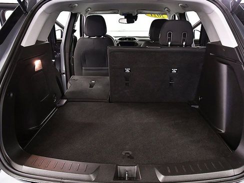 Used 2021 Chevrolet TrailBlazer LT w/ Convenience Package image 30