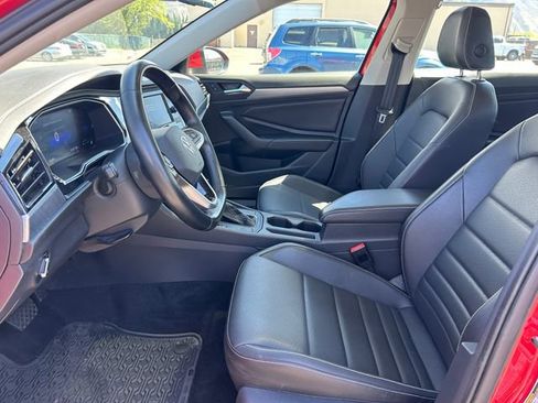 Used 2022 Volkswagen Jetta SE FWD image 26