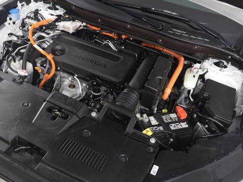 Used 2025 Honda CR-V Sport Touring image 20