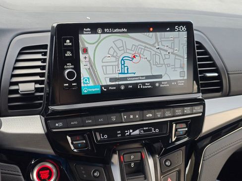 Used 2025 Honda Odyssey Touring image 19