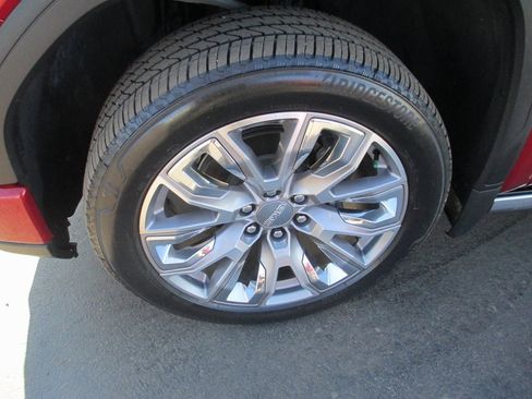 Used 2024 GMC Sierra 1500 Denali image 13