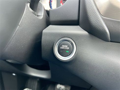 Used 2024 GMC Terrain Denali w/ Denali Premium Package image 17