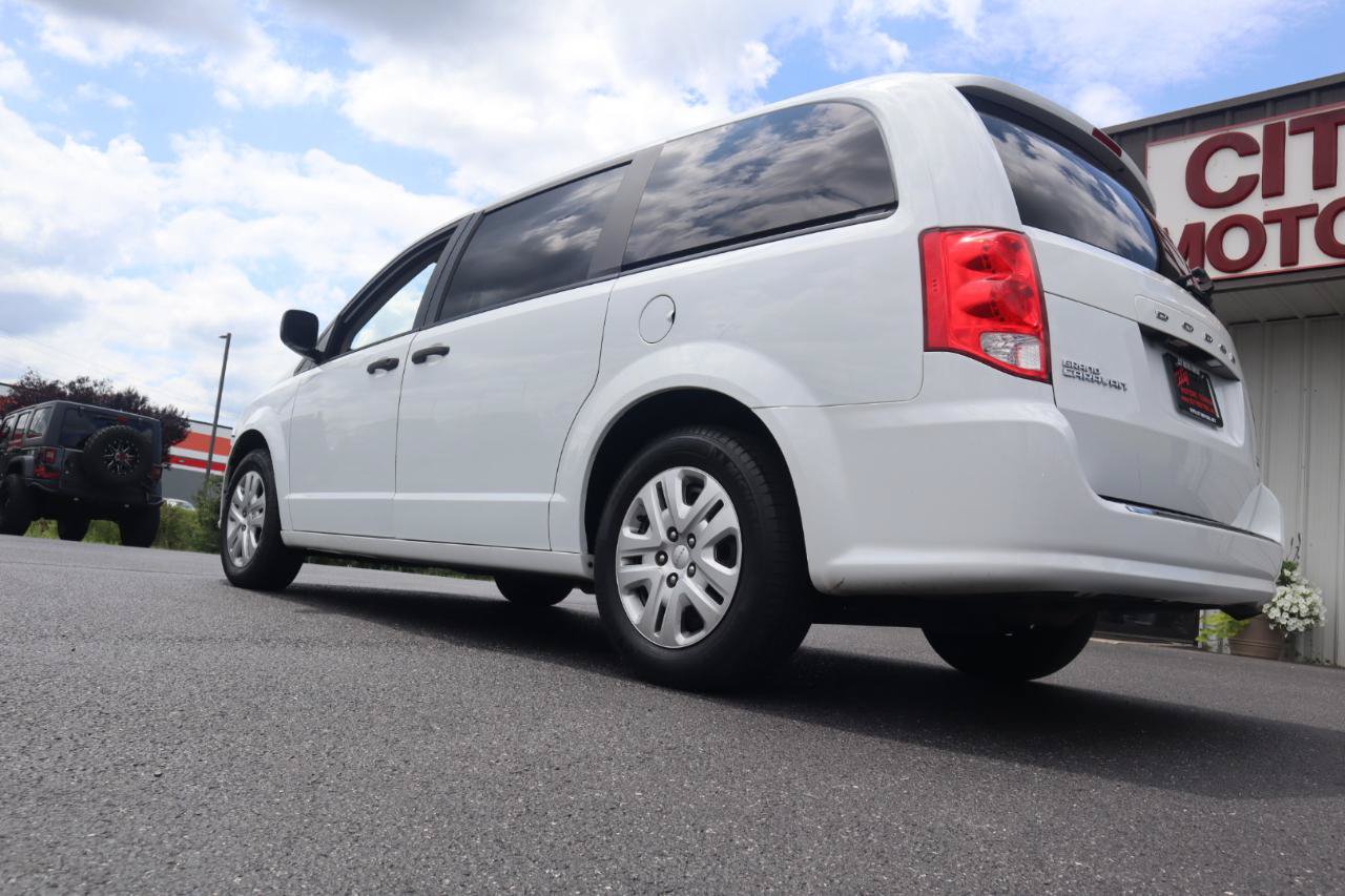 Used 2019 Dodge Grand Caravan SE w/ UConnect Hands-Free Group FWD image 20