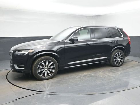 Used 2023 Volvo XC90 B6 Plus w/ Protection Package Premier image 4