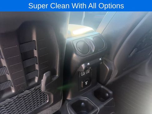 Used 2020 Jeep Gladiator Rubicon AWD/4WD image 27