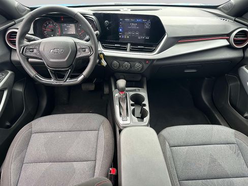 Certified 2024 Chevrolet Trax RS w/ Driver Confidence Package FWD image 12