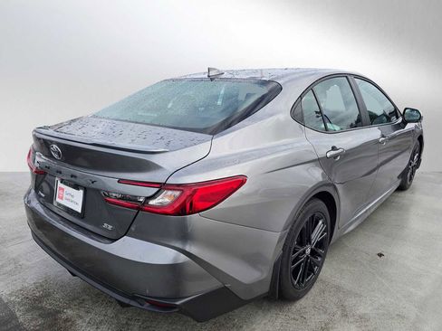 Certified 2025 Toyota Camry LE image 3