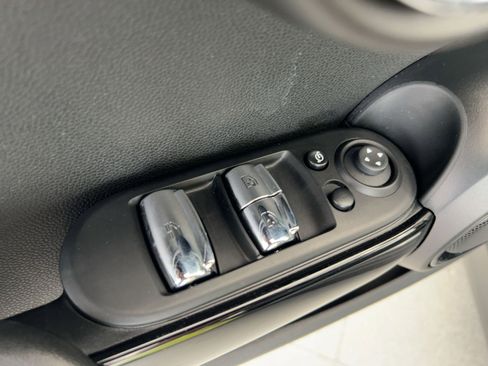 Certified 2023 MINI Cooper S image 13