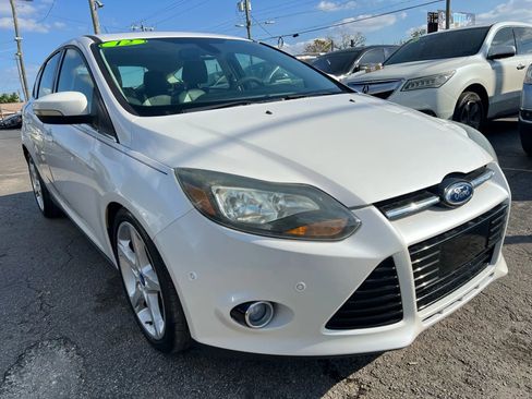 Used 2012 Ford Focus Titanium image 4