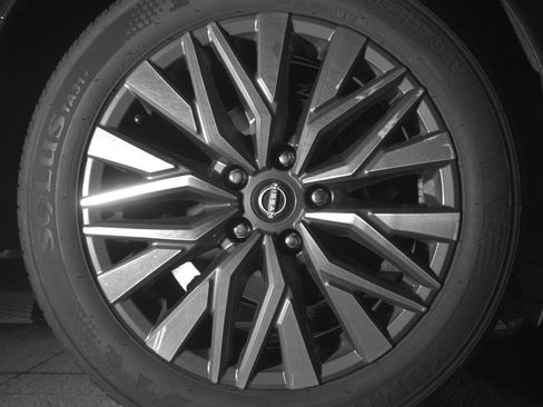 Used 2025 Nissan Altima 2.5 SV image 15