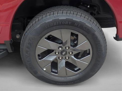 Used 2025 Ford F150 Lightning Flash image 26