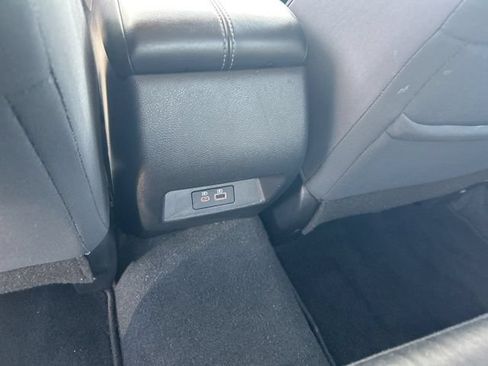 Used 2024 Nissan Altima 2.5 SV FWD image 36