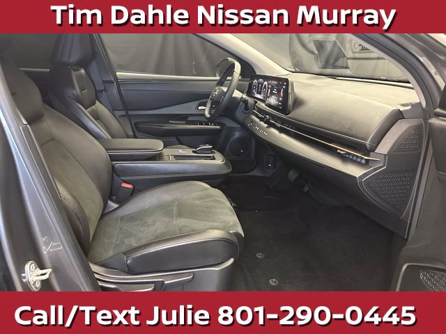 Used 2023 Nissan Ariya AWD image 15