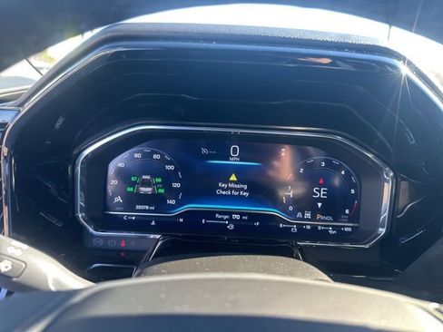 Certified 2025 Chevrolet Silverado 2500 LTZ w/ LTZ Premium Package image 21