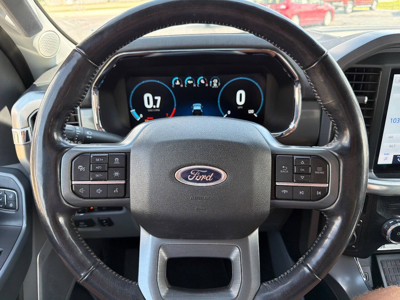 Used 2022 Ford F150 Lariat w/ Equipment Group 502A High AWD/4WD image 18