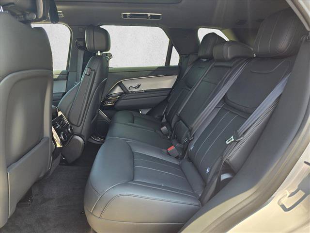 New 2027 Land Rover Range Rover Sport SE AWD/4WD image 16