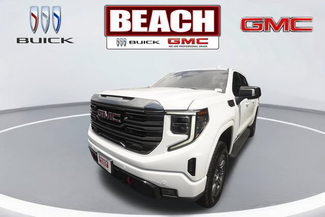 Used 2024 GMC Sierra 1500 AT4 w/ Technology Package AWD/4WD image 7
