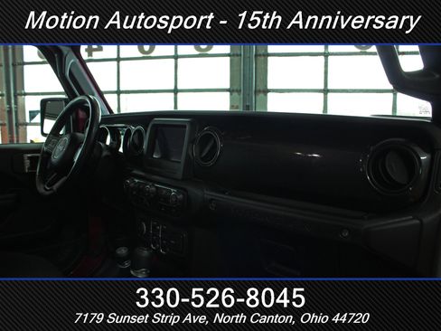 Used 2021 Jeep Wrangler Unlimited Sport AWD/4WD image 38
