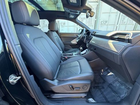 Used 2022 Audi Q3 2.0T Premium w/ Convenience Package image 25