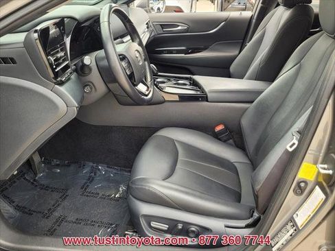 Certified 2022 Toyota Mirai w/ Advanced Technology Package RWD image 3