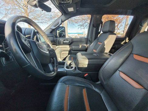 Used 2021 GMC Sierra 2500 AT4 w/ AT4 Premium Plus Package image 7