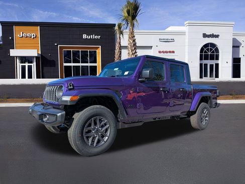 New 2026 Jeep Gladiator Sport image 2