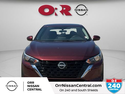 Used 2024 Nissan Sentra SV w/ All-Weather Package image 2