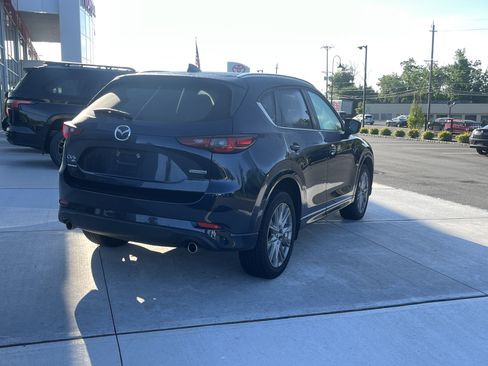 Used 2024 MAZDA CX-5 AWD 2.5 S w/ Premium Package image 3