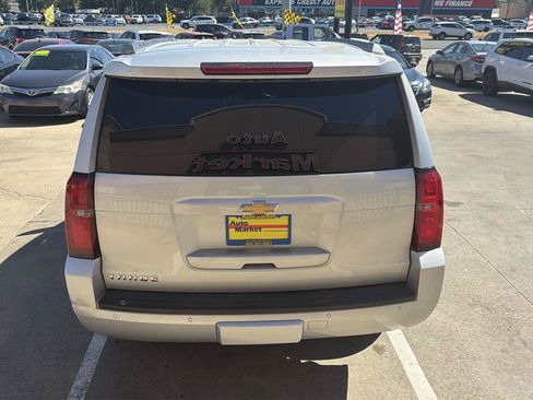 Used 2016 Chevrolet Tahoe LT w/ Luxury Package AWD/4WD image 6