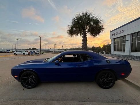 Used 2021 Dodge Challenger SXT w/ Blacktop Package RWD image 7