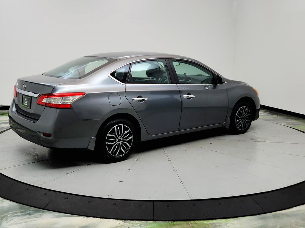 Used 2015 Nissan Sentra S FWD image 5