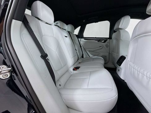 New 2026 Porsche Macan S image 29