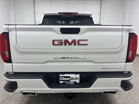 Used 2022 GMC Sierra 1500 Denali image 9