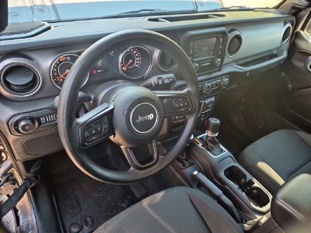 Used 2021 Jeep Wrangler Unlimited Sport AWD/4WD image 10