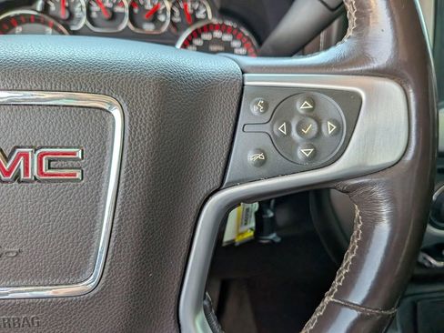 Used 2016 GMC Sierra 2500 SLT w/ Duramax Plus Package image 26