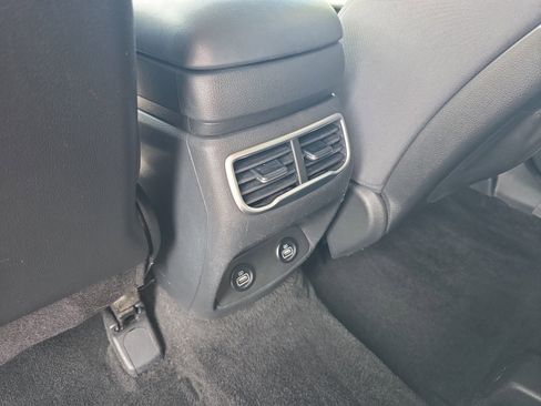 Used 2023 Hyundai Santa Fe SEL image 32