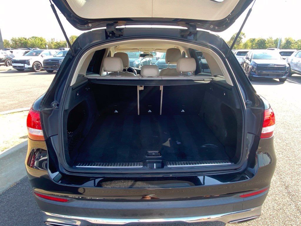 Used 2016 Mercedes-Benz GLC 300 4MATIC image 10